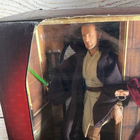 New Vintage 2000 Star Wars QUI-GON Jinn & Queen Amidala Defense of Naboo - Picture 3 of 13